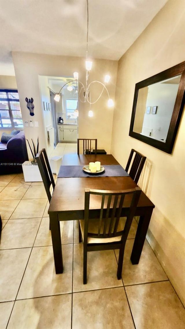 160 NE 8th Ave, Unit 21A, Hallandale Beach, FL 33009 Photo