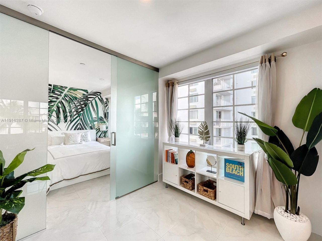 1250 Ocean Dr, Unit 4D, Miami Beach, FL 33139 Photo