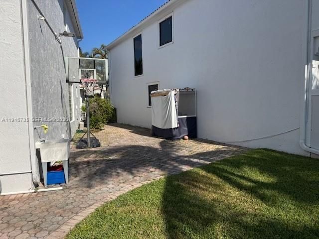 3206 NE 212th St, Aventura, FL 33180 Photo