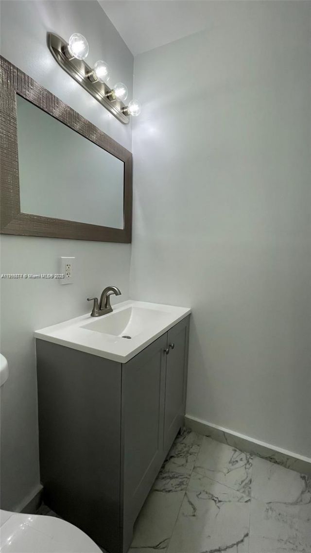 353 SW 19th Ave, Fort Lauderdale, FL 33312 Photo