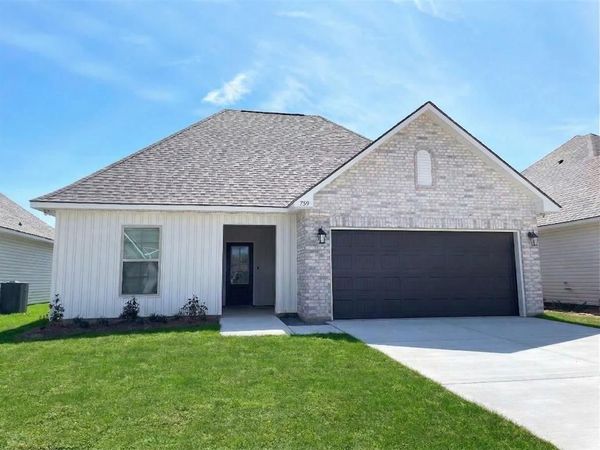 759 Venecia Drive, Bossier City, LA 71111