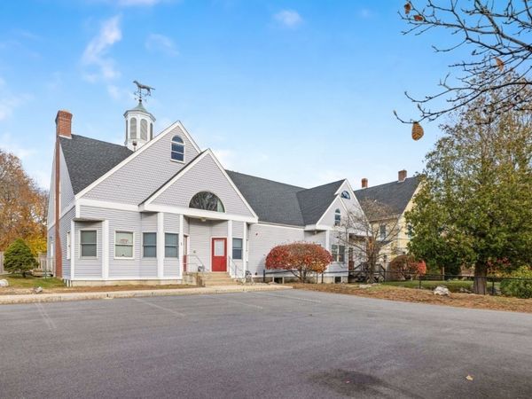 70 Main Street, Lynnfield, MA 01940