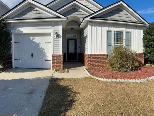 198 Chapel Lake, Savannah, GA 31419