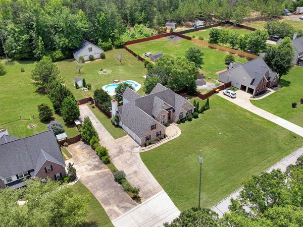 2022 Standing Rock Road, Senoia, GA 30276