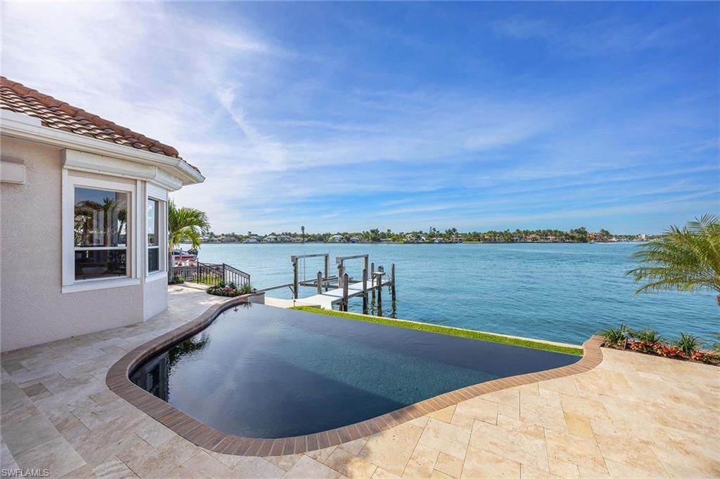 1942 Kingfish Rd, Naples, FL 34102 Photo