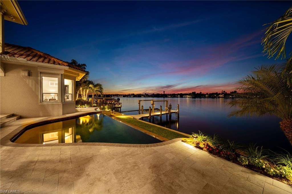 1942 Kingfish Rd, Naples, FL 34102 Photo