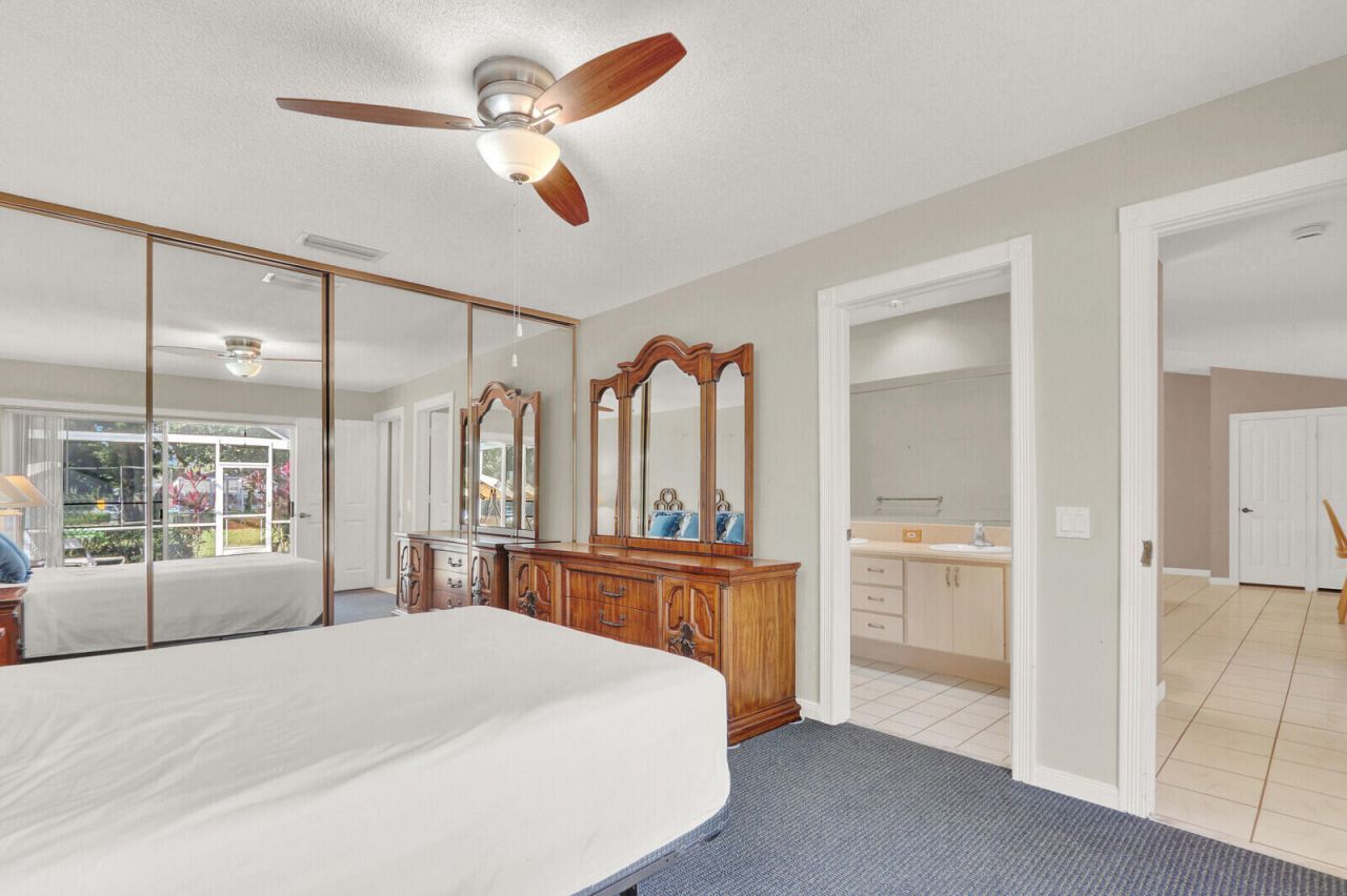 1255 NW Sun Terrace Circle, Unit 7b, Port Saint Lucie, FL 34986 Photo