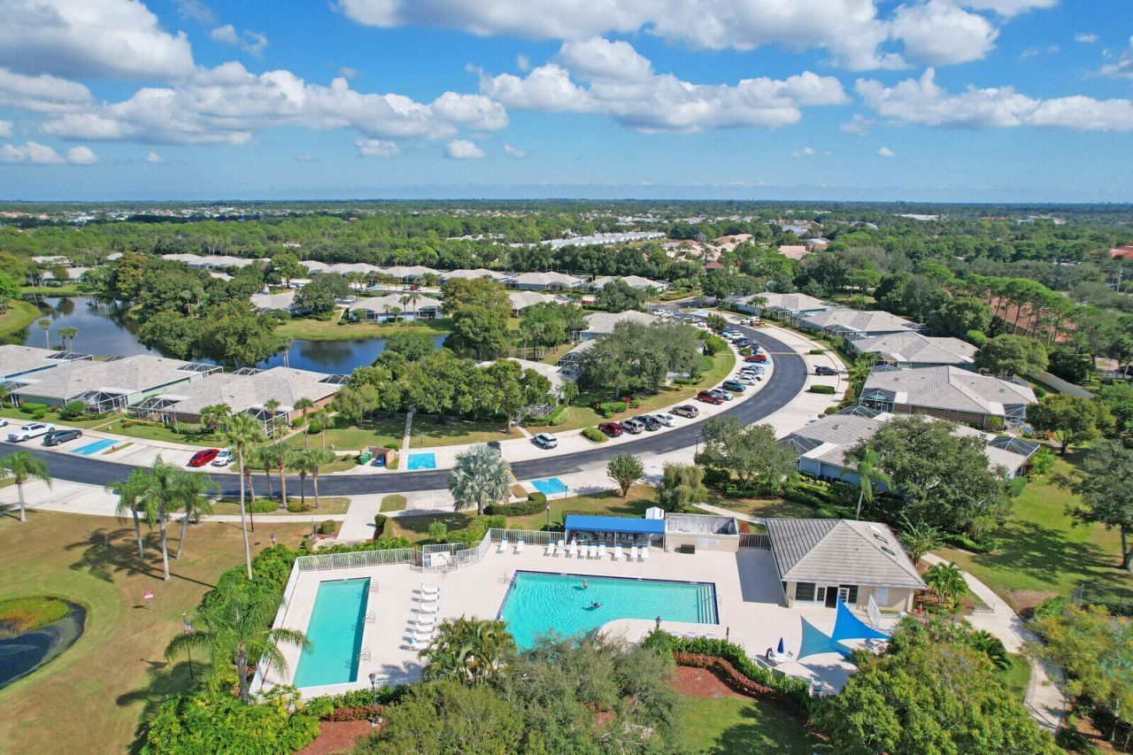 1255 NW Sun Terrace Circle, Unit 7b, Port Saint Lucie, FL 34986 Photo