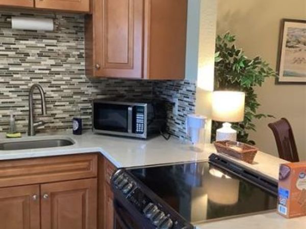 7797 Golf Circle Dr, Unit 303, Margate, FL 33063