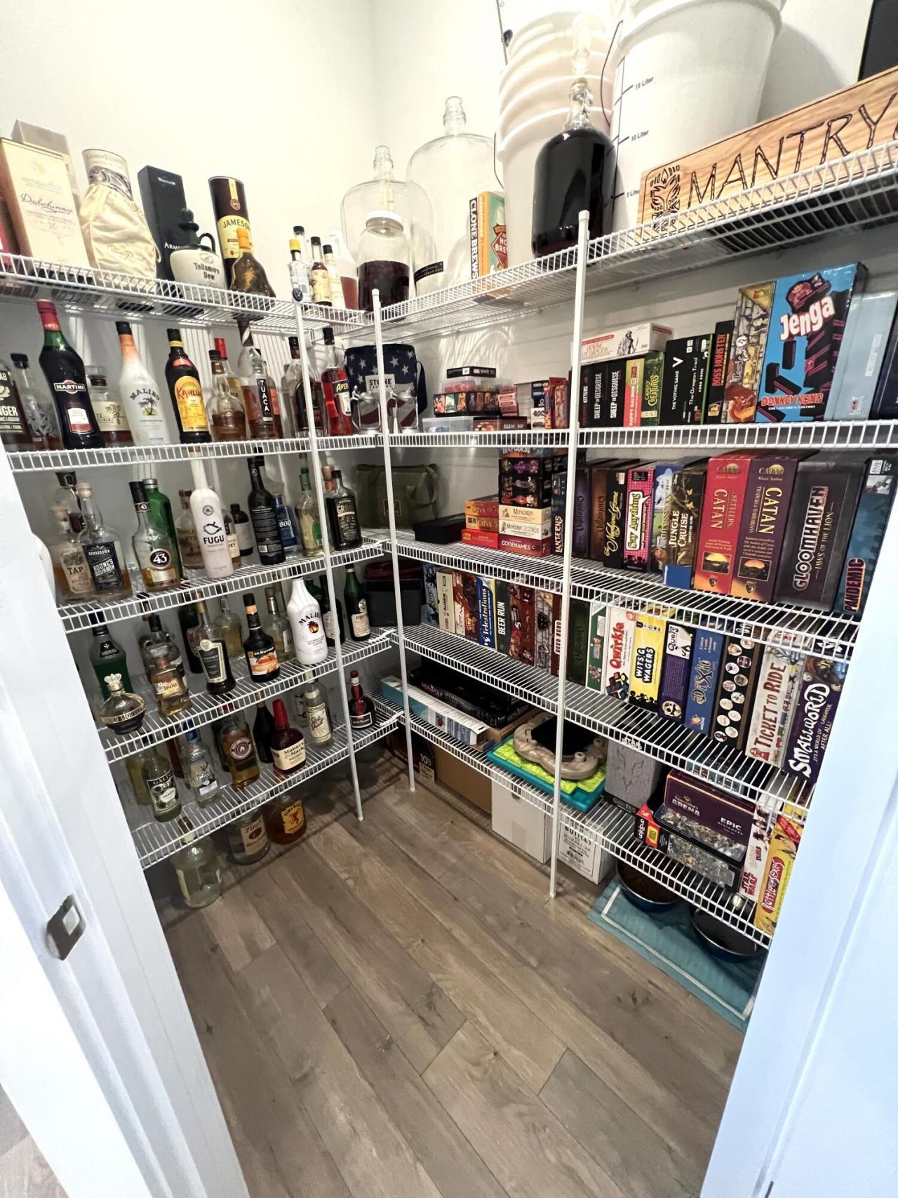 1610 Florentia Street Photo 14