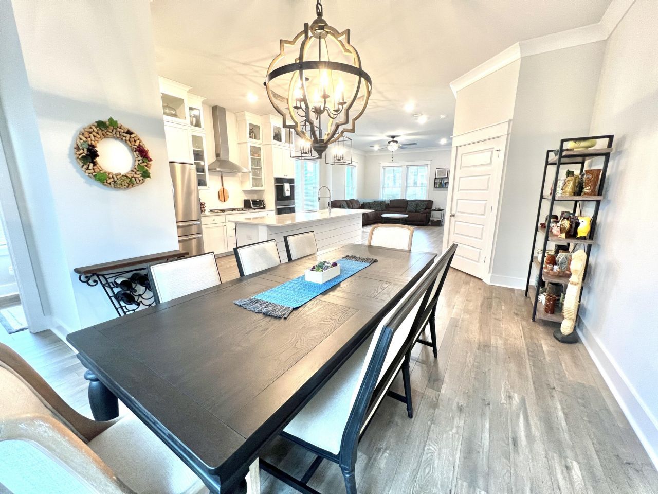 1610 Florentia Street Photo 20