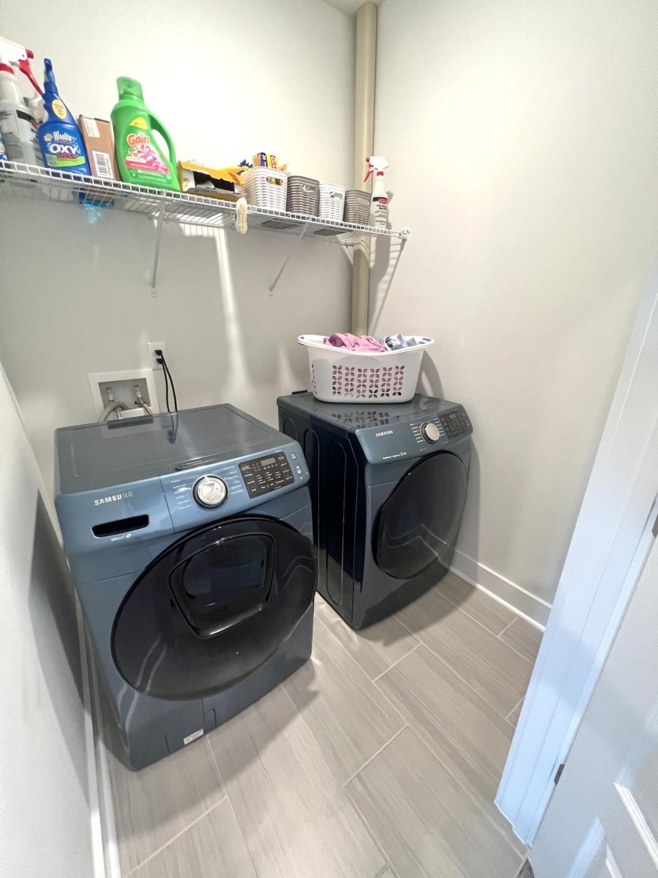 1610 Florentia Street Photo 25