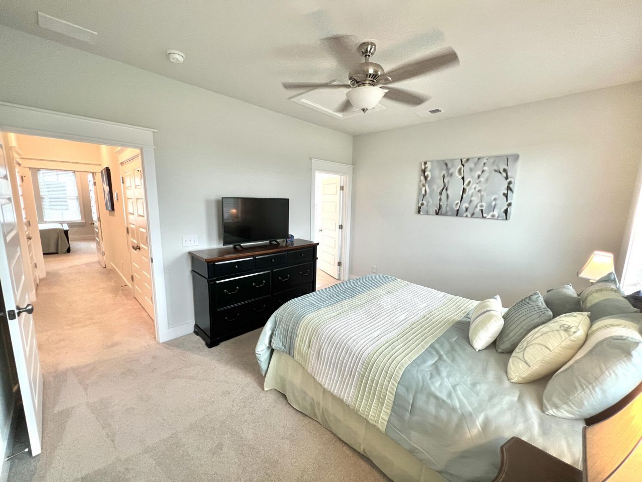 1610 Florentia Street Photo 31