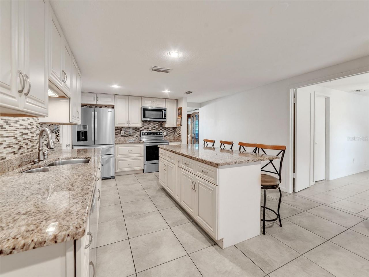 3509 King George Lane, Seffner, FL 33584 Photo