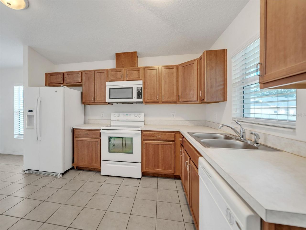 3509 King George Lane, Seffner, FL 33584 Photo