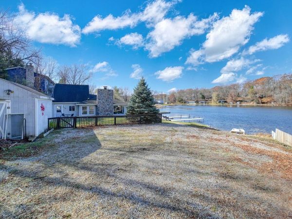 1244 Van sickle, Hillsdale, MI 49242