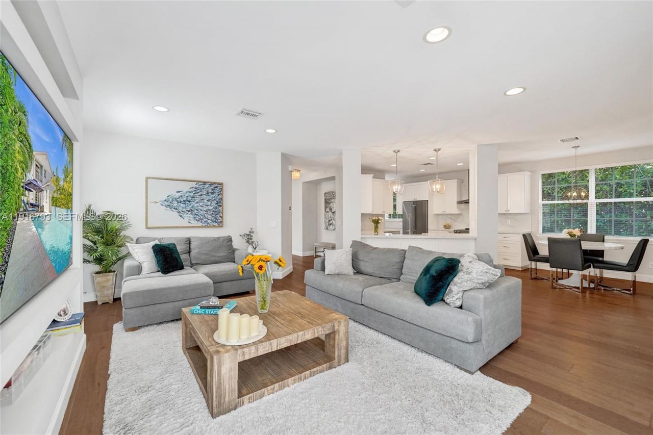 919 Adams St, Hollywood, FL 33019 Photo