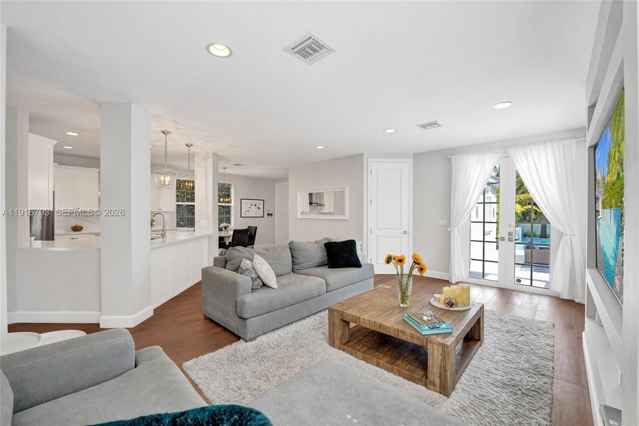 919 Adams St, Hollywood, FL 33019 Photo