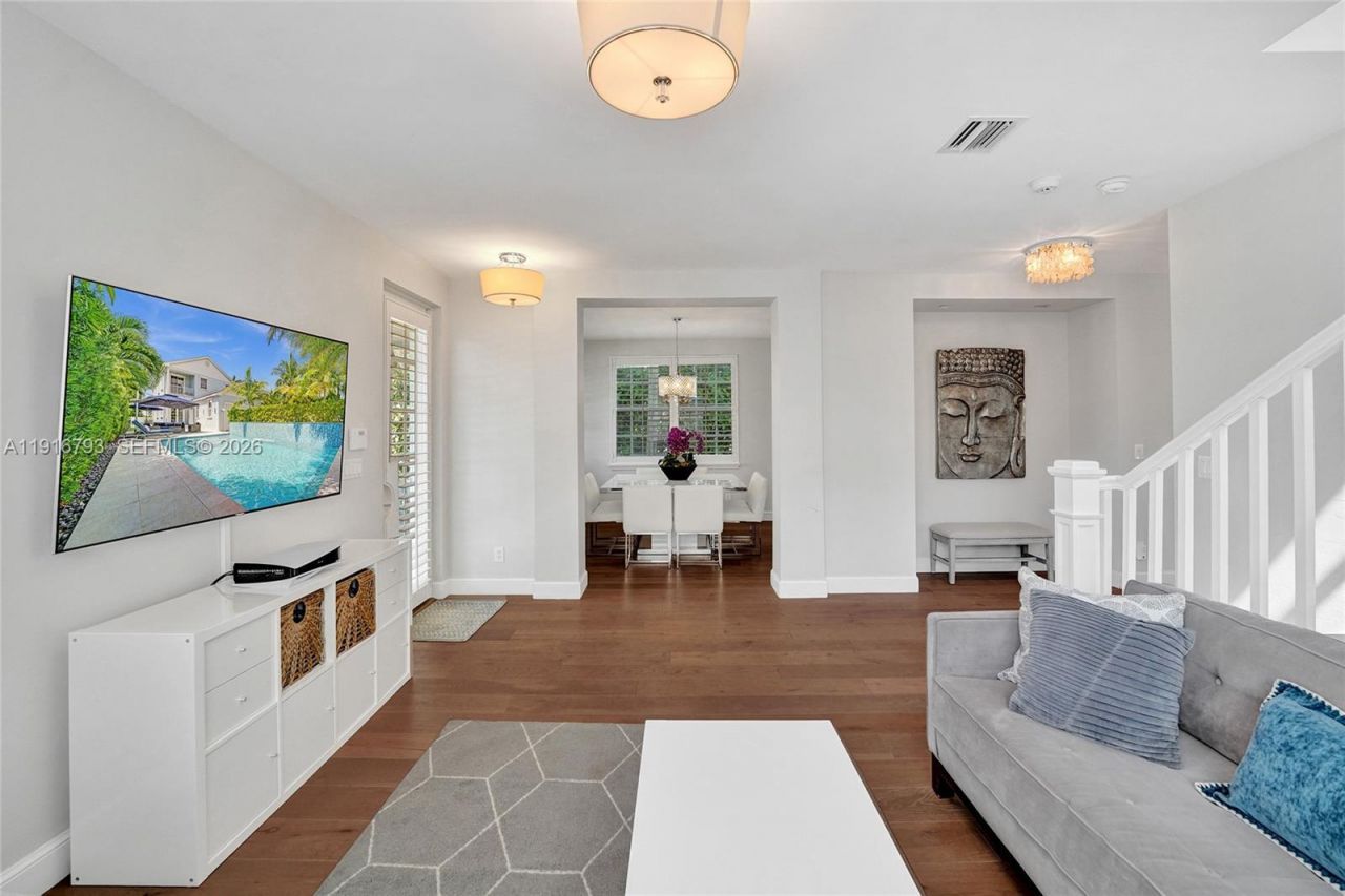 919 Adams St, Hollywood, FL 33019 Photo