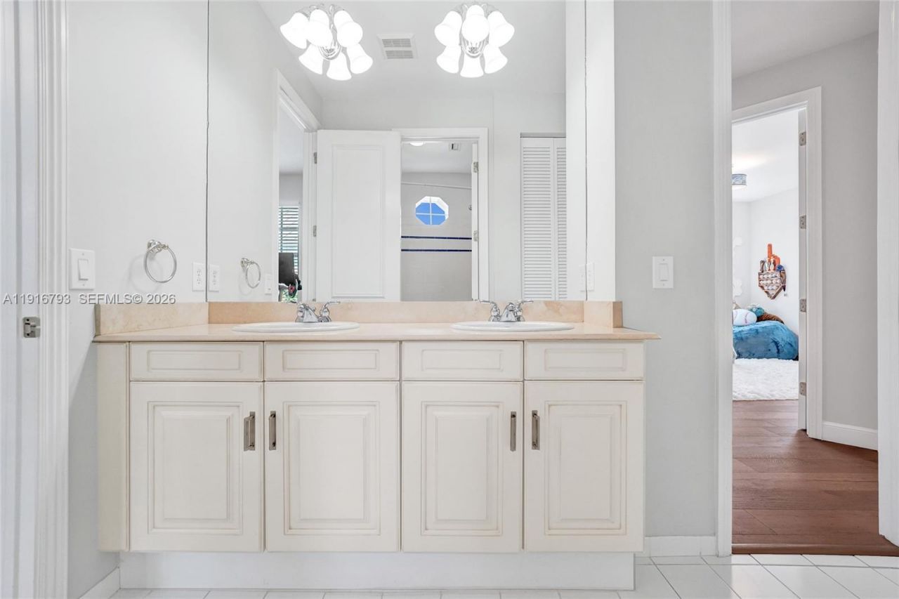 919 Adams St, Hollywood, FL 33019 Photo