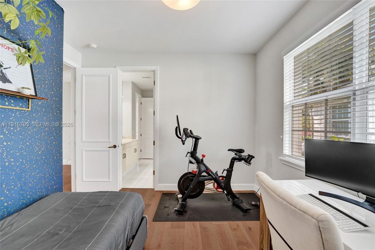 919 Adams St, Hollywood, FL 33019 Photo