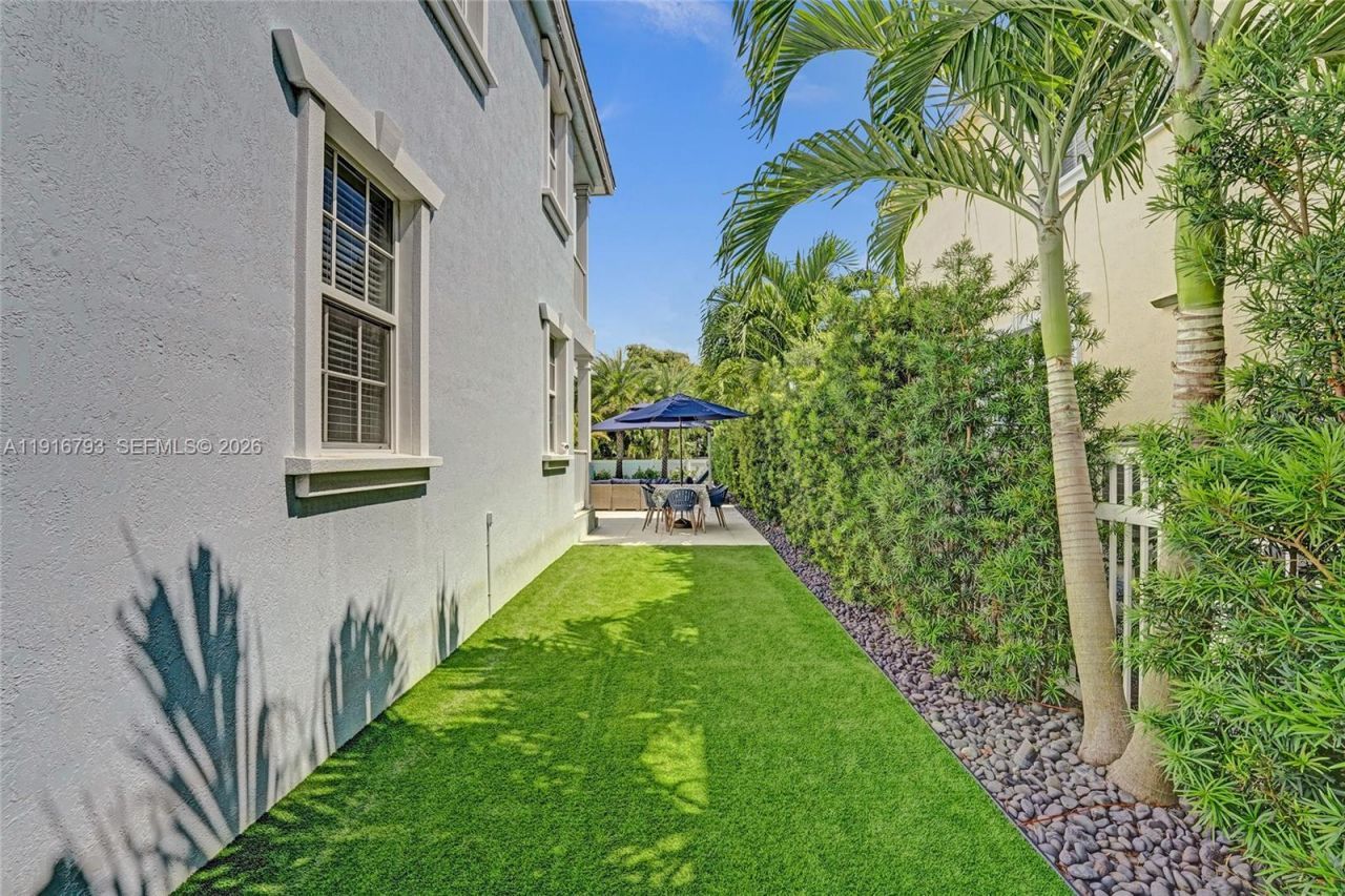 919 Adams St, Hollywood, FL 33019 Photo