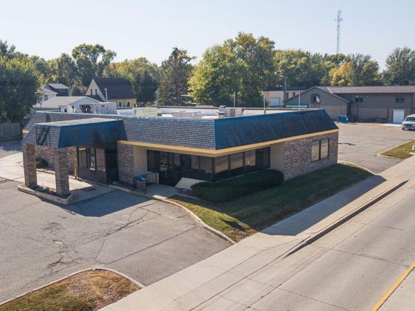 516 E Bridge Street, Redwood Falls, MN 56283