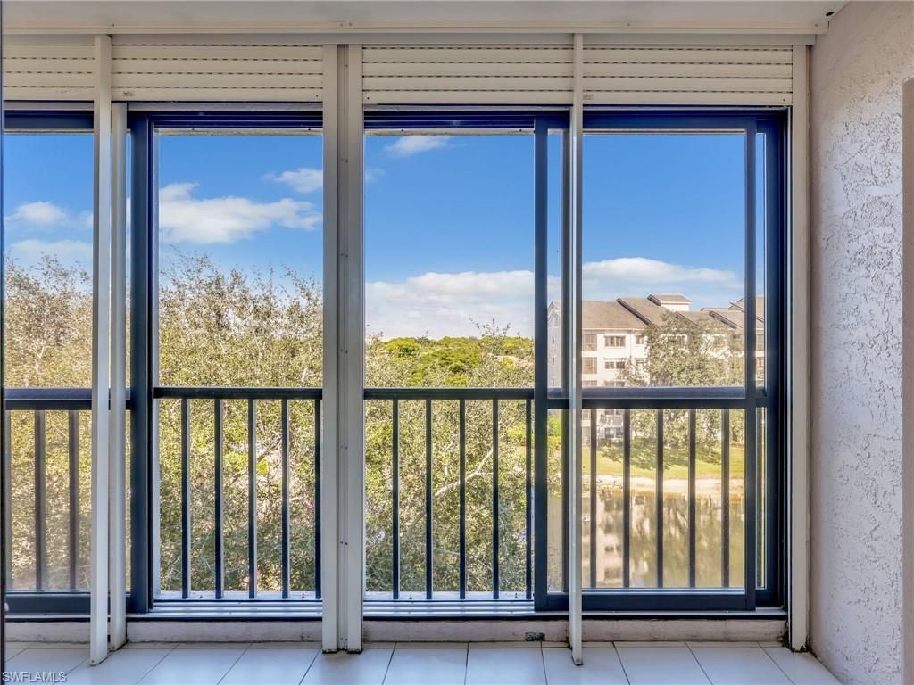 201 Arbor Lake Dr, Unit 2-504, Naples, FL 34110 Photo