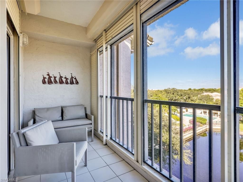 201 Arbor Lake Dr, Unit 2-504, Naples, FL 34110 Photo