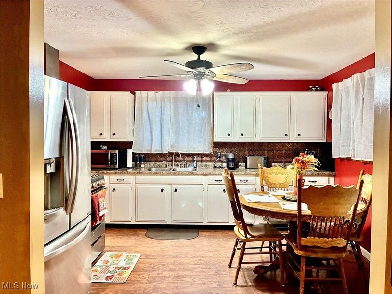 275 Walnut, Washingtonville, OH 44490 Photo 3