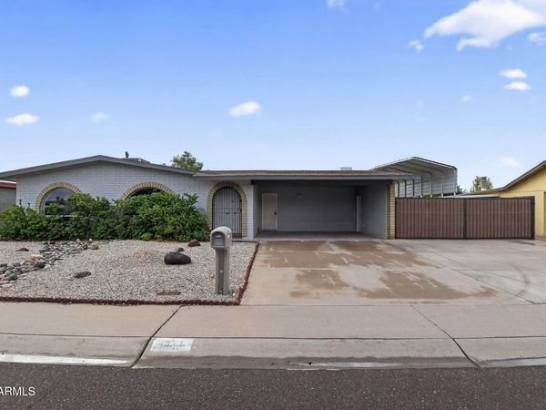 4911 W Beverly Lane, Glendale, AZ 85306