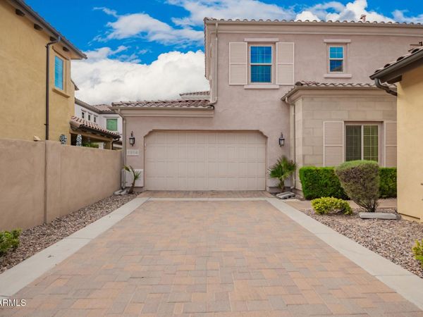 1914 W GRAND CANYON Drive, Chandler, AZ 85248