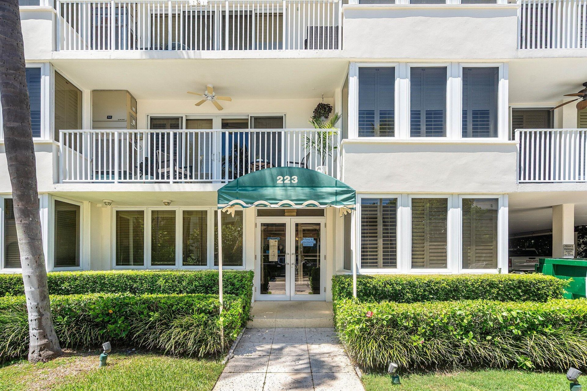 223 Atlantic Avenue, Unit D2, Palm Beach, FL 33480 Photo