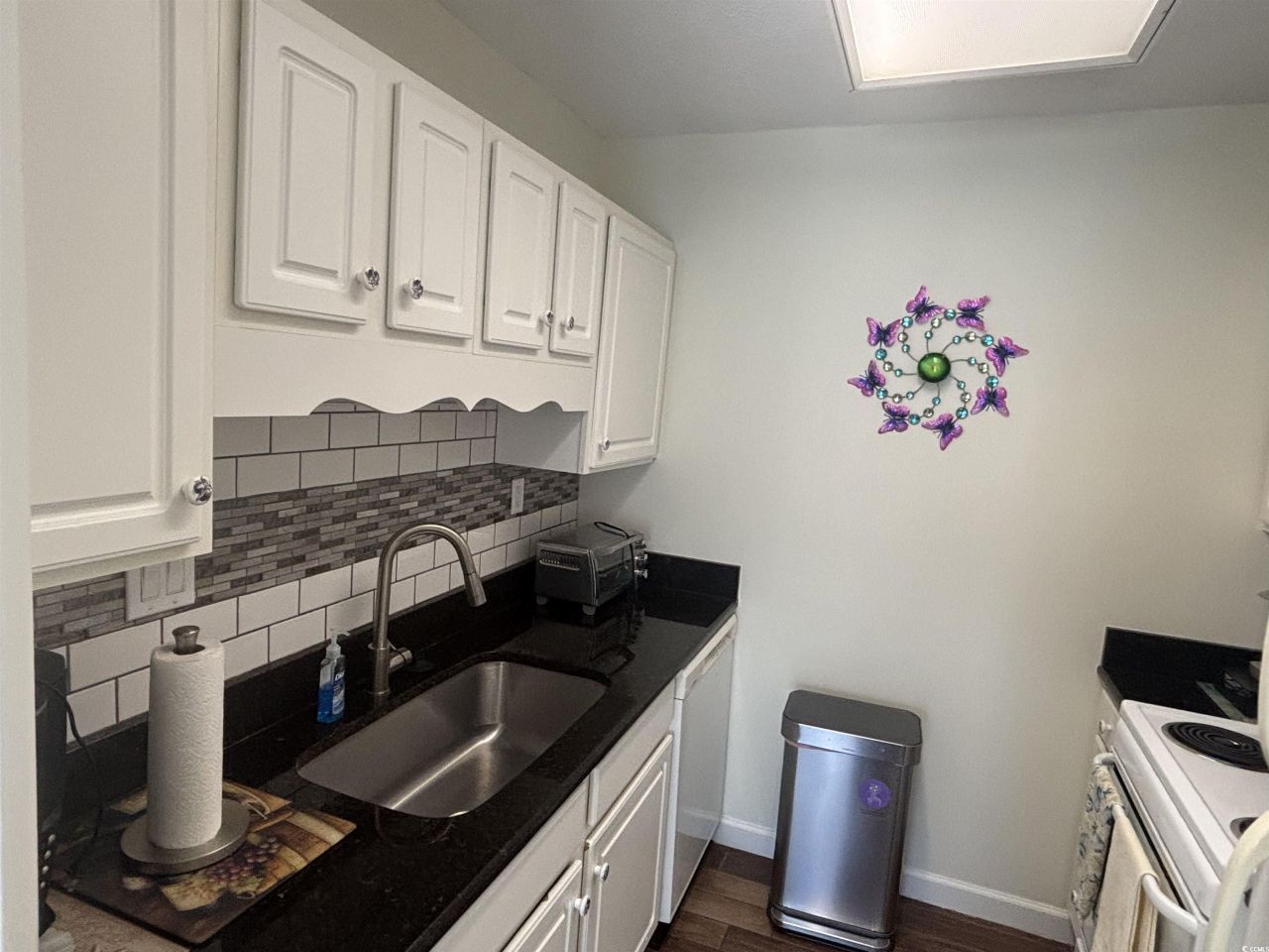 5001 Little River Rd. Photo 7