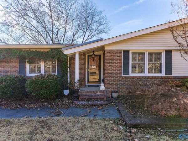 10212 Melanie Drive, Huntsville, AL 35803