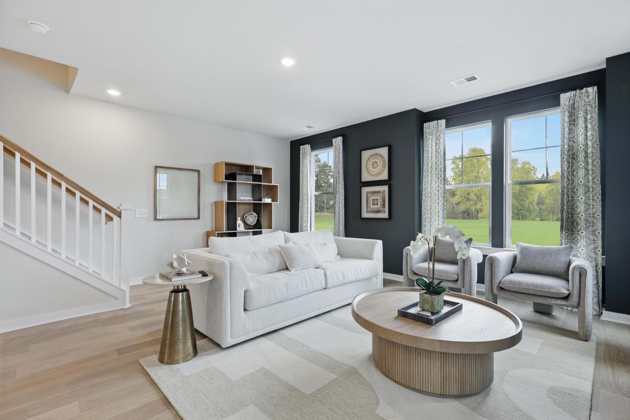 421 Talbot Drive Photo 16