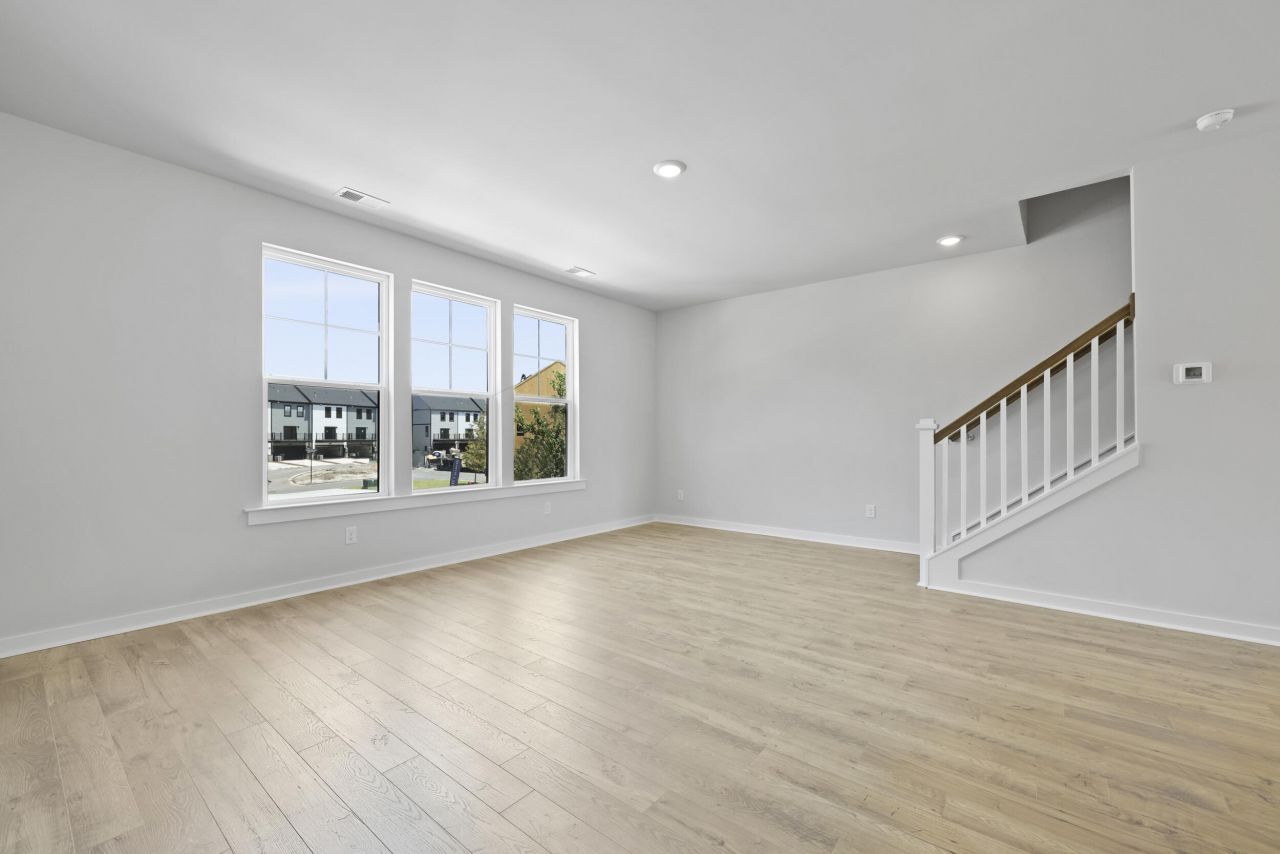 421 Talbot Drive Photo 19