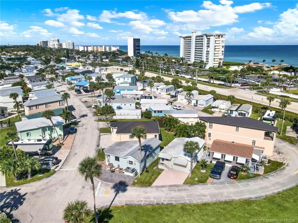 10725 S Ocean Drive, Unit 465, Jensen Beach, FL 34957 Photo