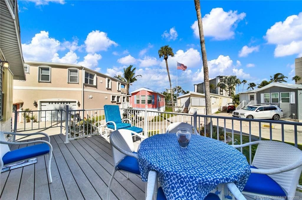 10725 S Ocean Drive, Unit 326, Jensen Beach, FL 34957 Photo