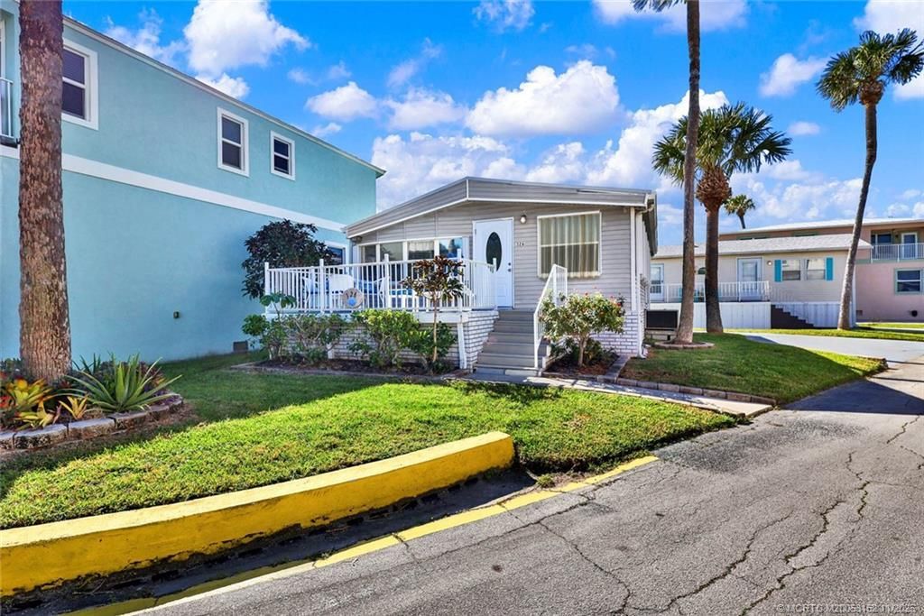 10725 S Ocean Drive, Unit 326, Jensen Beach, FL 34957 Photo