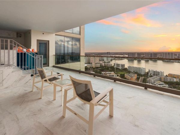 17901 Collins Ave, Unit 3406, Sunny Isles Beach, FL 33160