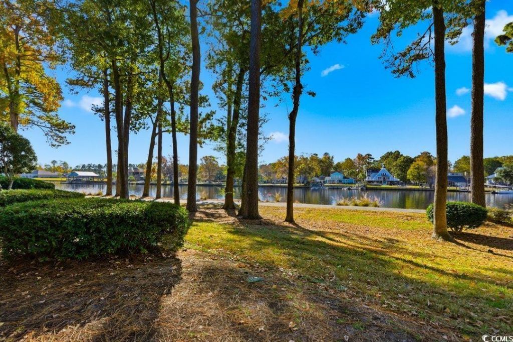 702 Riverwalk Dr. Photo 19