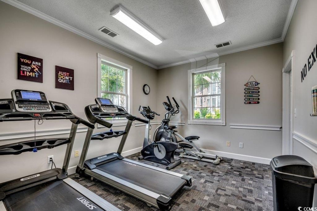 702 Riverwalk Dr. Photo 30