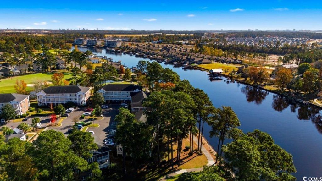 702 Riverwalk Dr. Photo 33