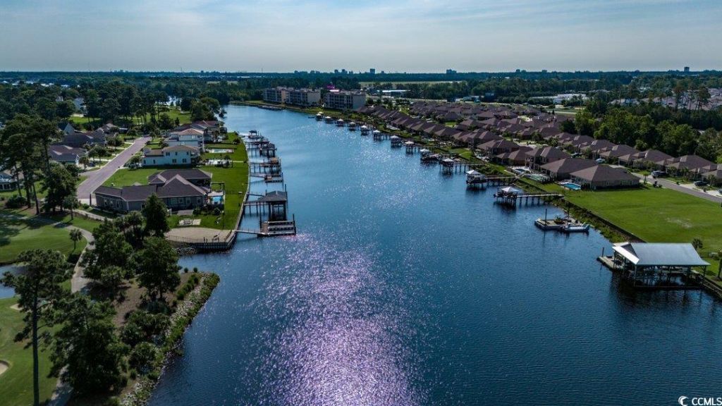 702 Riverwalk Dr. Photo 37