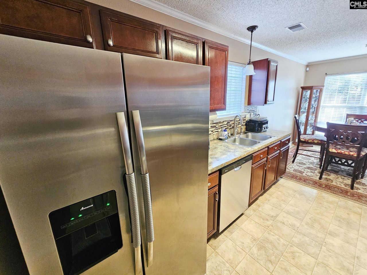 333 Tall Shadows Lane Photo 15