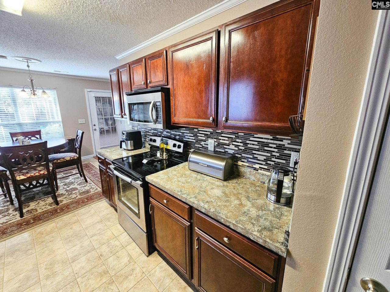 333 Tall Shadows Lane Photo 16