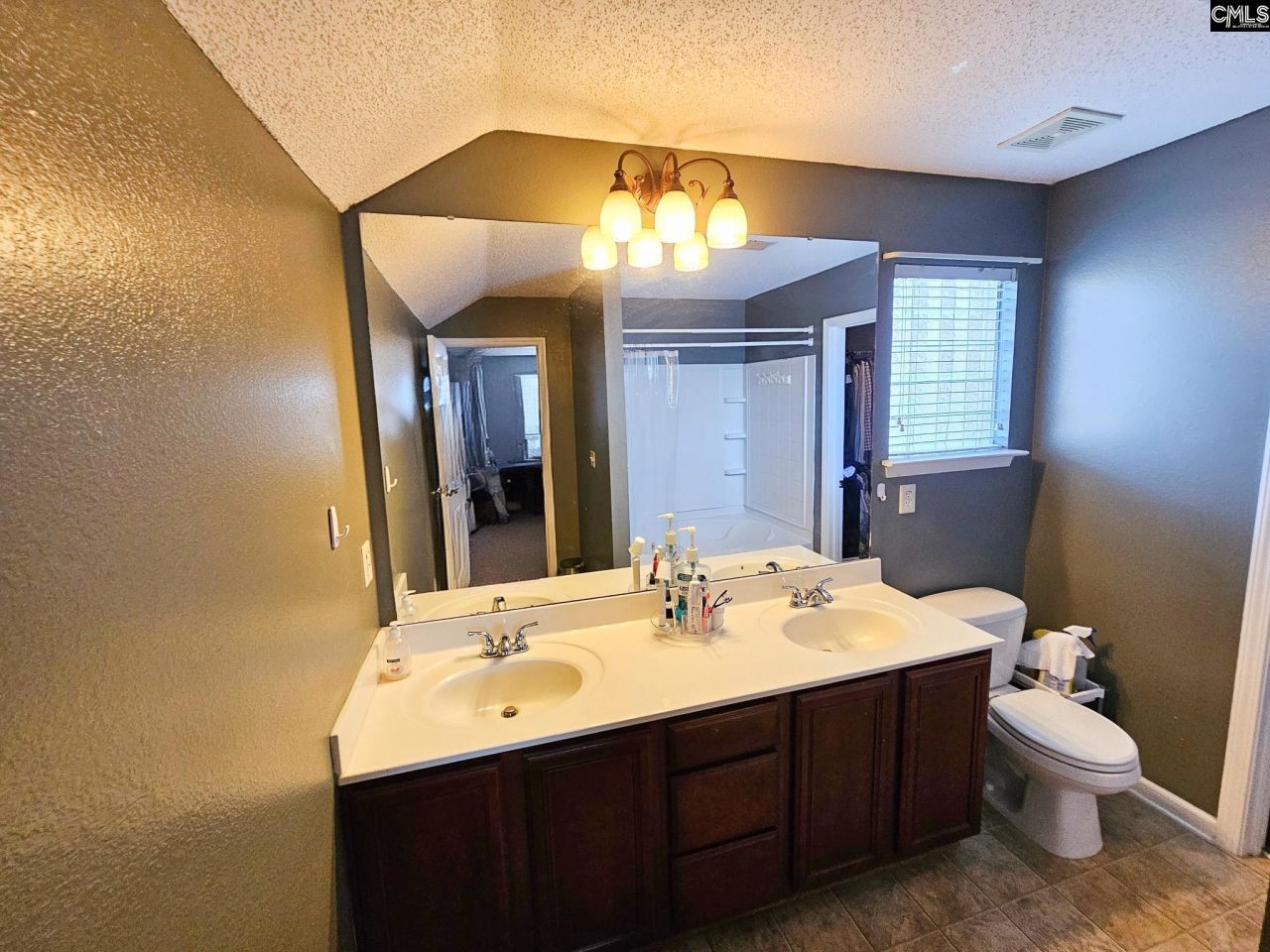 333 Tall Shadows Lane Photo 23