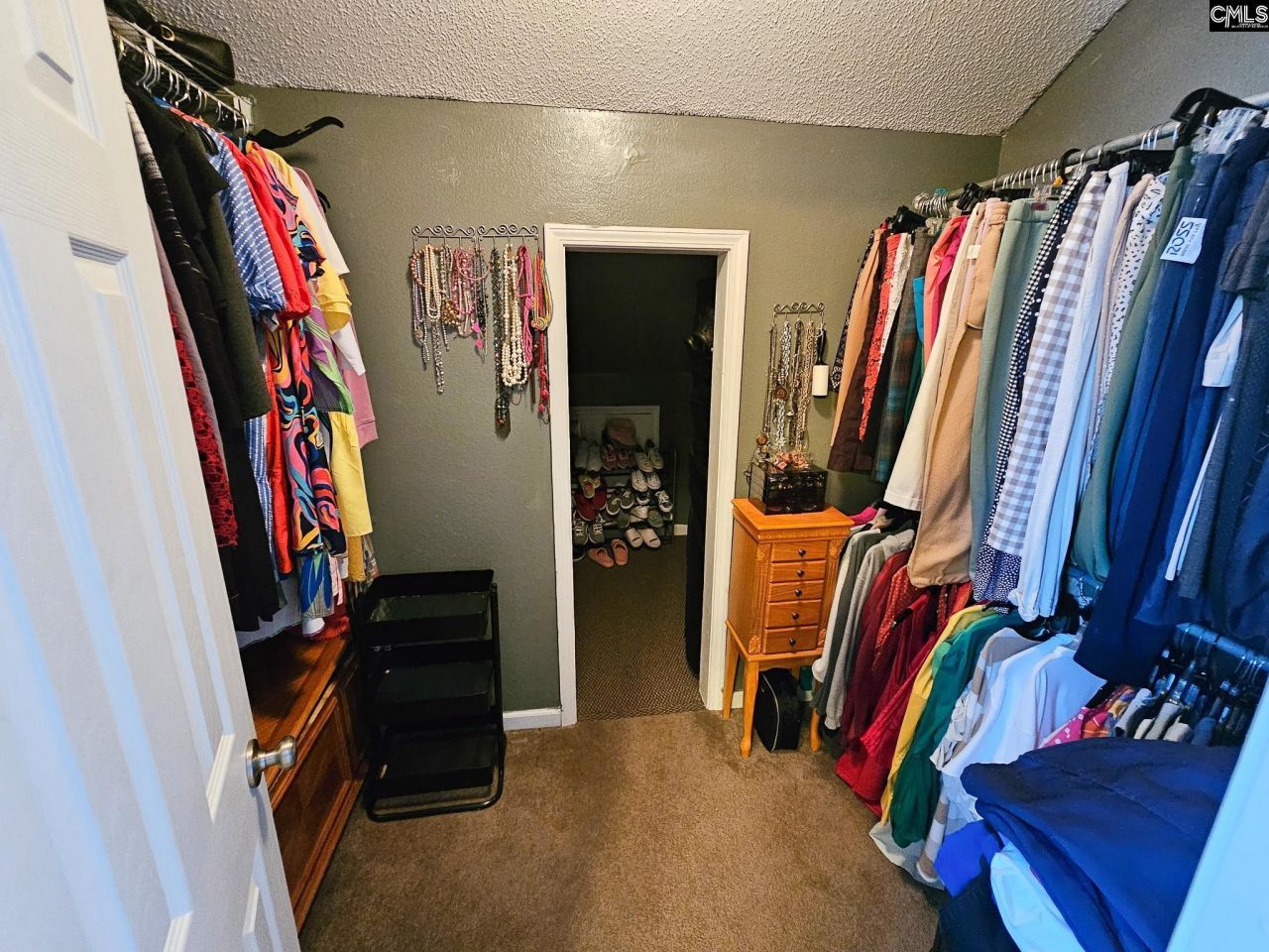 333 Tall Shadows Lane Photo 25