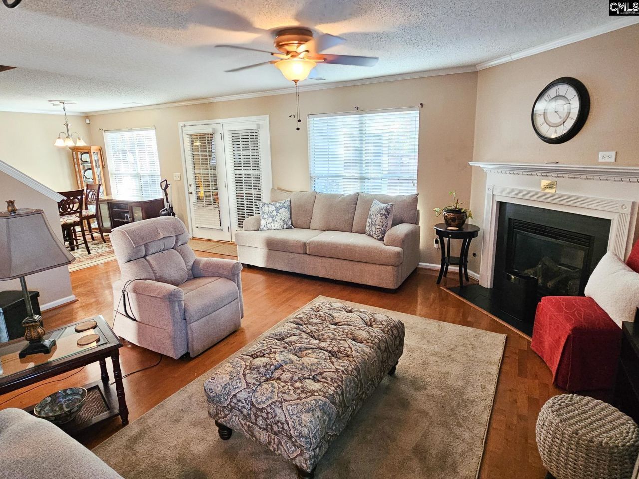 333 Tall Shadows Lane Photo 8